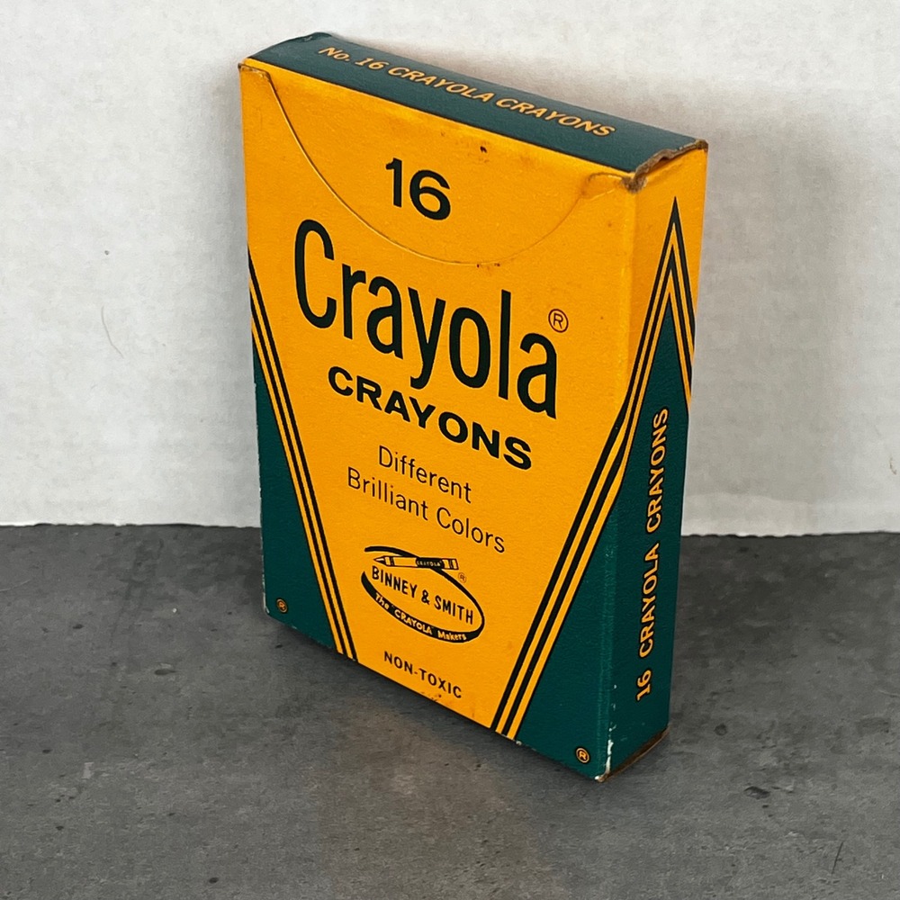 Vintage Crayola 16 Crayons Binney & Smith No 16 Different Brilliant Colors USA